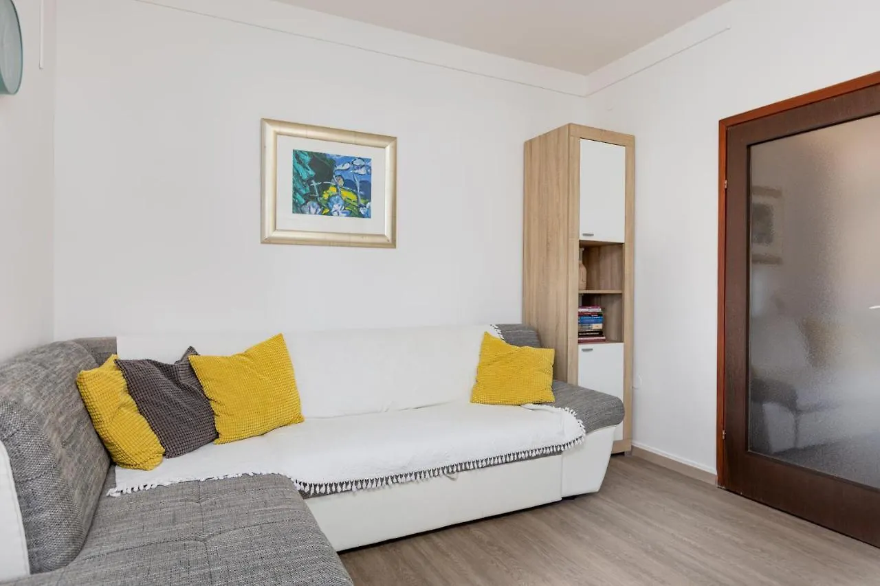 Nada Apartment Krk Town Croatia